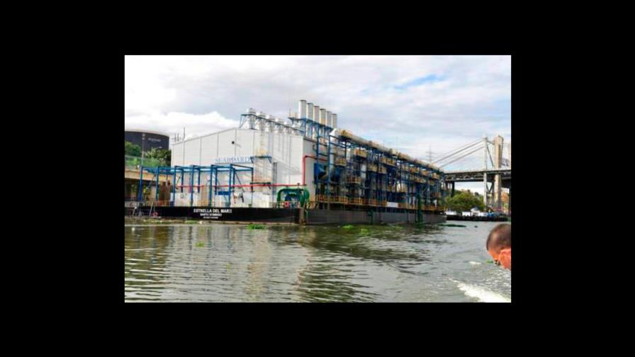 Superintendencia de Electricidad no ha decidido sobre permiso para barcaza en el Ozama