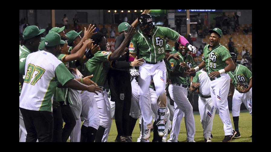 Presidente Medina recibirá esta tarde a las Estrellas Orientales