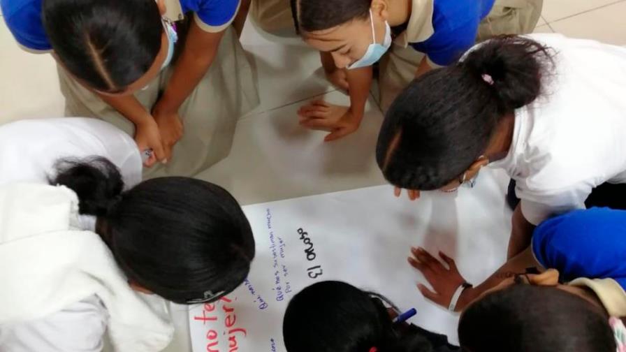 Educación pide a los estudiantes y personal no acudir a clases ante sospecha de COVID-19 Educación pide a los estudiantes y personal no acudir a clases ante sospecha de COVID-19