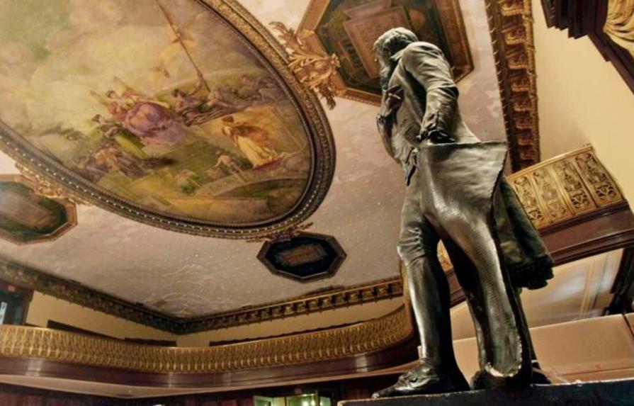 Ayuntamiento de Nueva York sacará estatua de Jefferson pero no sabe adónde
