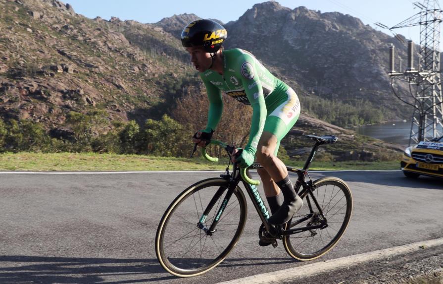 Primoz Roglic gana la 13ª etapa de la Vuelta y recupera el liderato