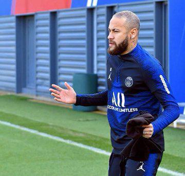 Neymar arrasa entre mejores pagados de Ligue 1, según France Football