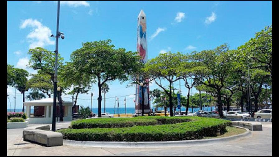 Hostosianos cuestionan proyecto de ley para cambiar nombre al parque Eugenio María de Hostos 