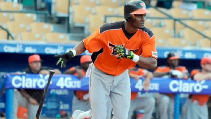 Eugenio Vélez: casi un año preso y acusado por tráfico de armas Eugenio Vélez: casi un año preso y acusado por tráfico de armas