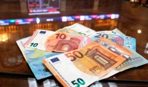 El uso del efectivo disminuye gradualmente y más en la pandemia, según el BCE