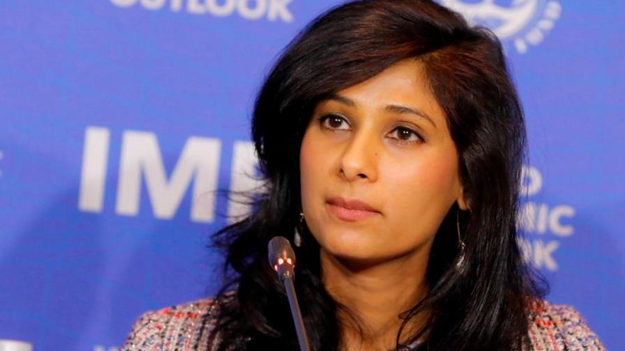 FMI recorta un punto las previsiones para EE.UU., que crecerá un 6 % en 2021