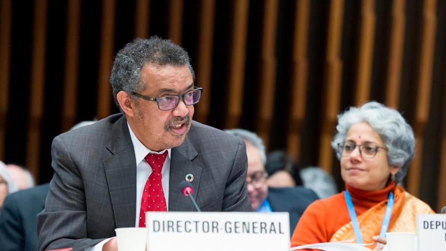 OMS pide 7,700 millones de dólares de forma urgente para frenar la “oleada” de variantes