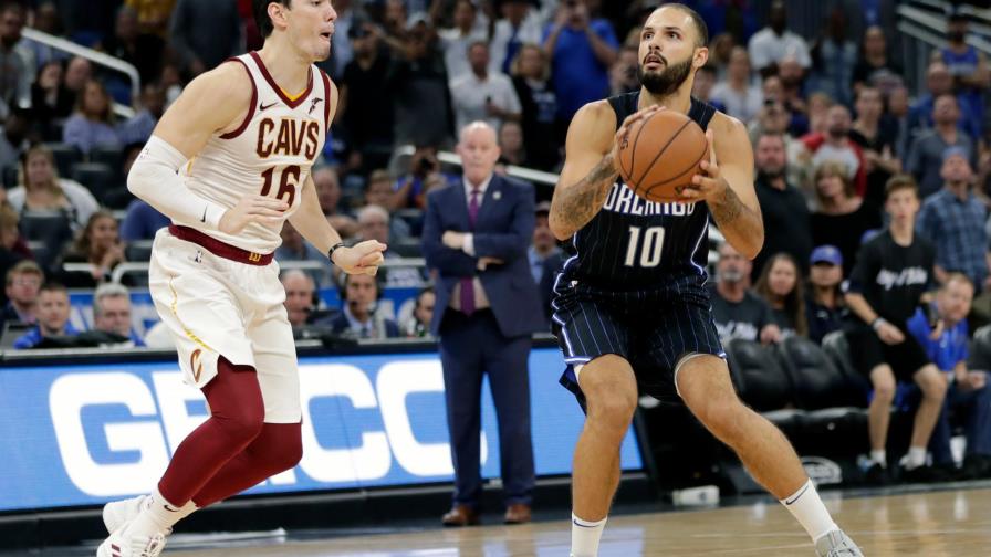 Fournier conecta un canasto de larga distancia que le da el triunfo al Magic sobre Cavaliers