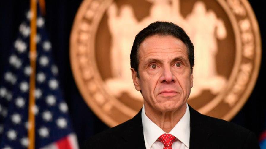 Otra exayudante acusa a gobernador Nueva York de acoso sexual, según el Times