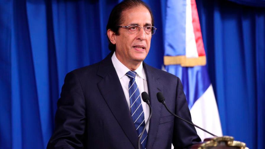 Gobierno mantiene medidas contra COVID-19 aunque el país va a panorama más dinámico