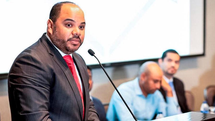 Defensor Pueblo intima a Educación y el Inabima Defensor Pueblo intima a Educación y el Inabima