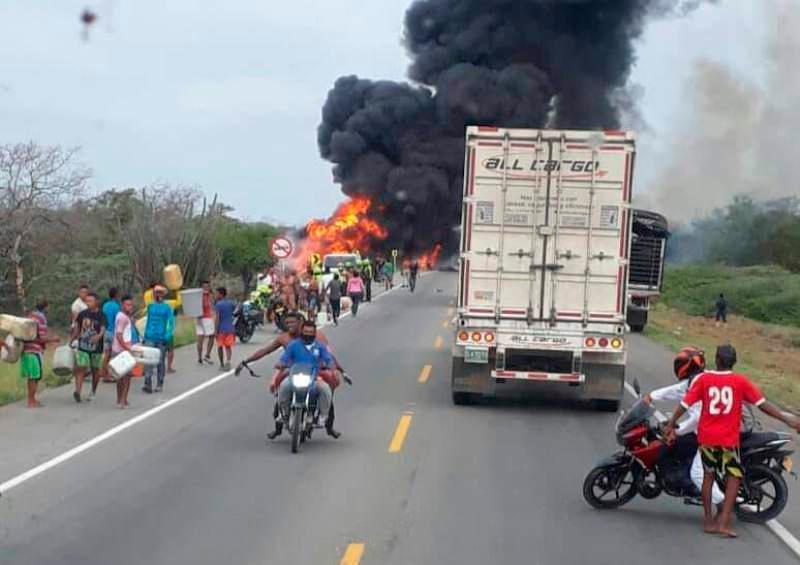 Colombia: siete muertos por explosión de camión cisterna