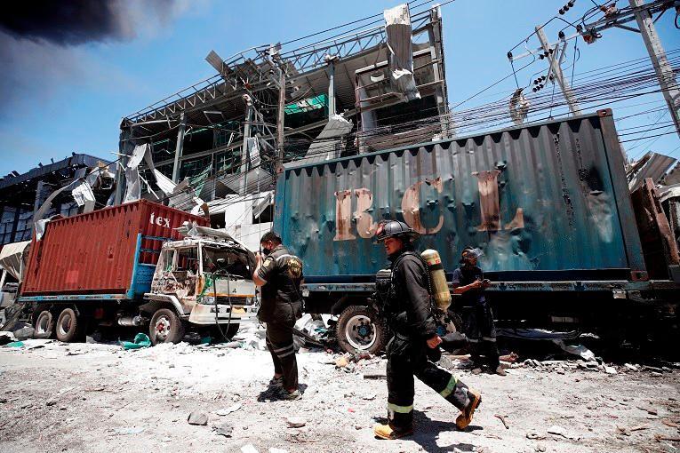 Al menos un muerto y 29 heridos en la explosión de una fábrica en Bangkok