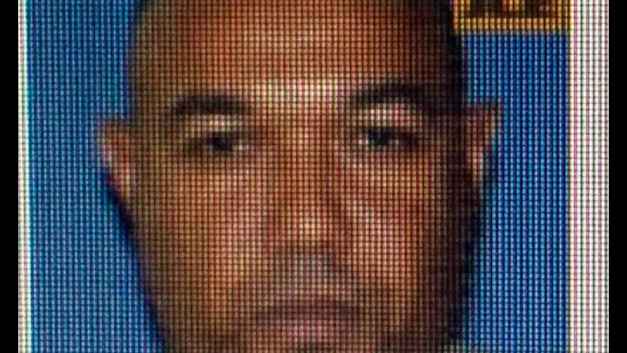 Buscan a un expolicía por cargamento de 454 kilos de cocaína