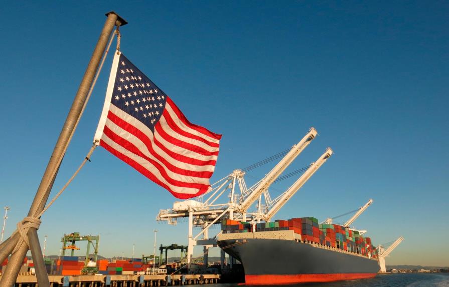 El déficit comercial de Estados Unidos baja un 8.2% en noviembre