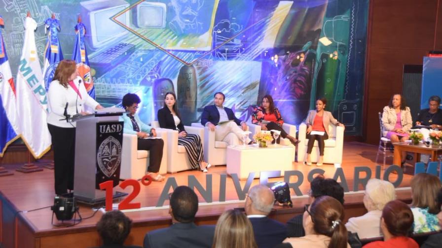 RD debe aprovechar potencial de la mujer en la economía