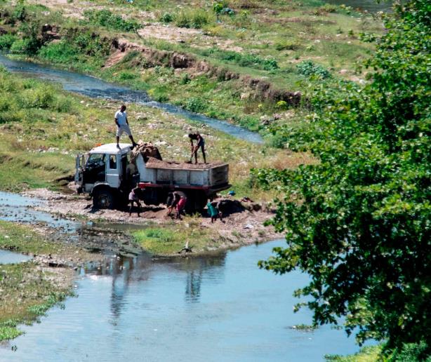 La Tierra conmemora otro día en pandemia y entre clamor por proteger los ríos de la RD