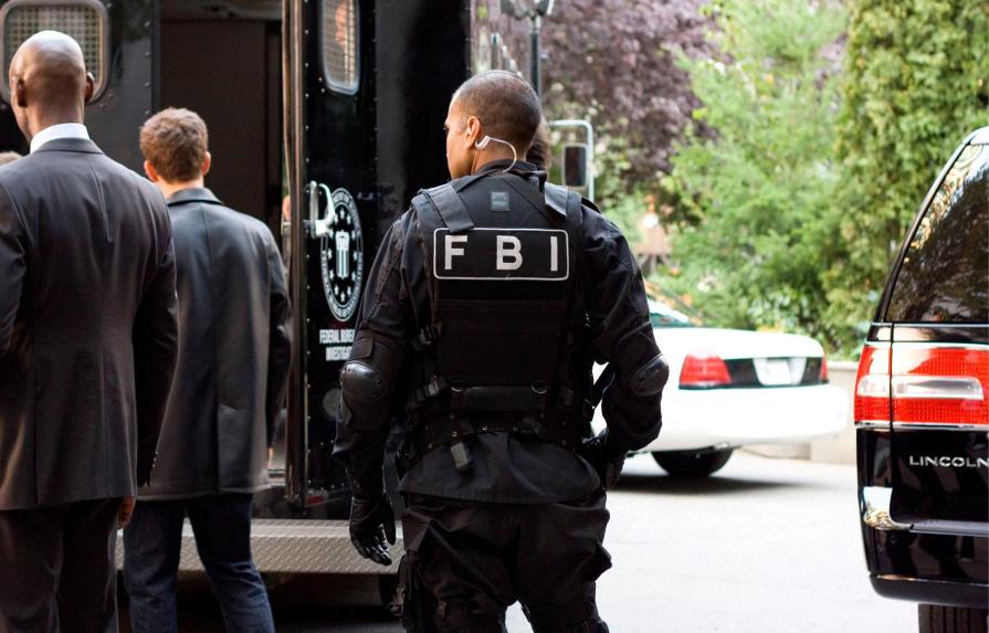 El FBI tenía un informante en la turba que asaltó el Capitolio, según medios