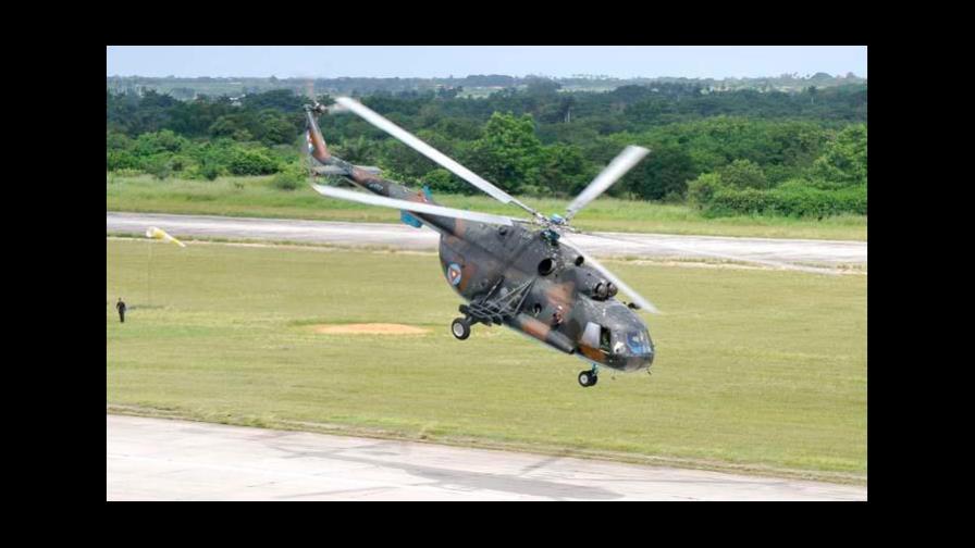 Mueren cinco personas al estrellarse un helicóptero en el este de Cuba Mueren cinco personas al estrellarse un helicóptero en el este de Cuba