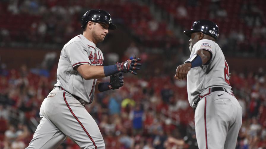 Bravos completan barrida sobre Cardenales