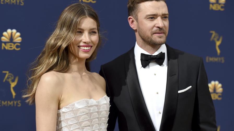 Timberlake se disculpa con Biel por su “falta de juicio”