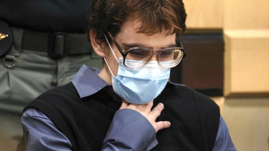 Cruz se declara culpable de masacre en secundaria en Florida