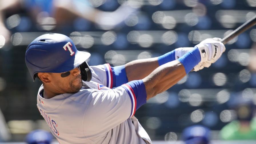 Rangers ponen en asignación a Khris Davis Rangers ponen en asignación a Khris Davis