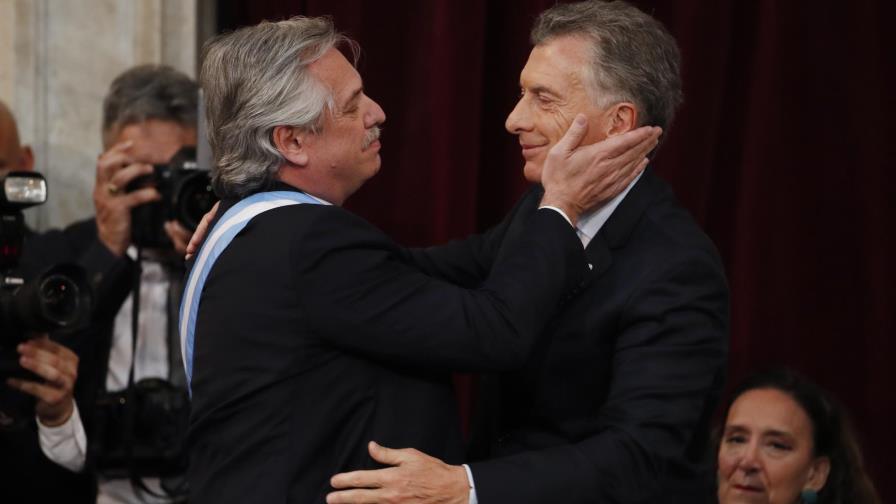 Macri reaparece; acusa a Fernández de ir contra libertades