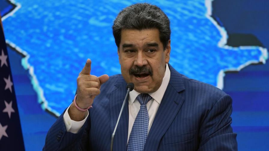 Maduro anuncia renovación de su gabinete en Venezuela