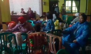 Volcán en Indonesia hace erupción repentinamente; reportan 13 muertos