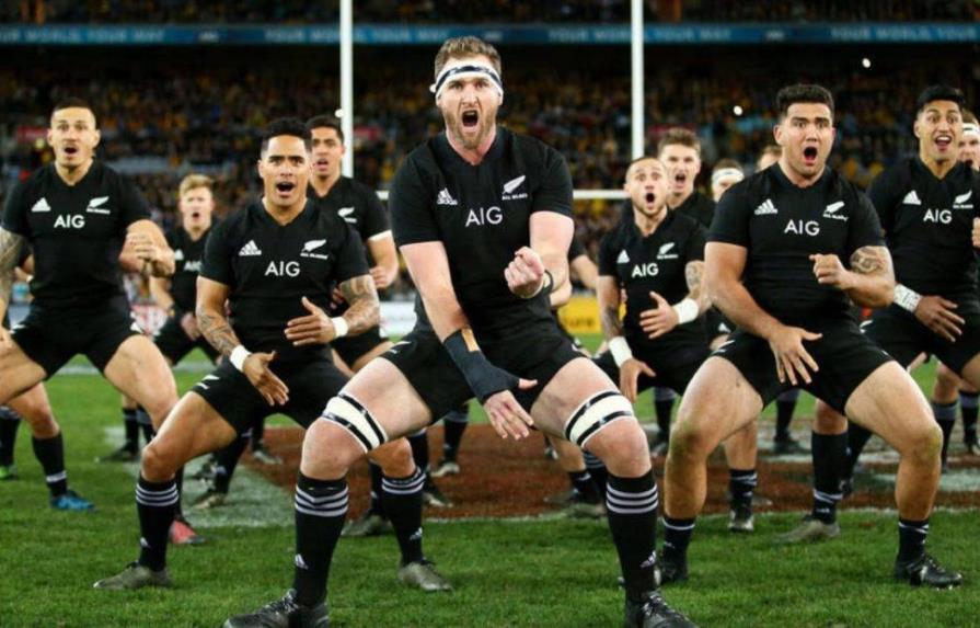 Federación neozelandesa de rugby, debilitada por el coronavirus, reduce los salarios