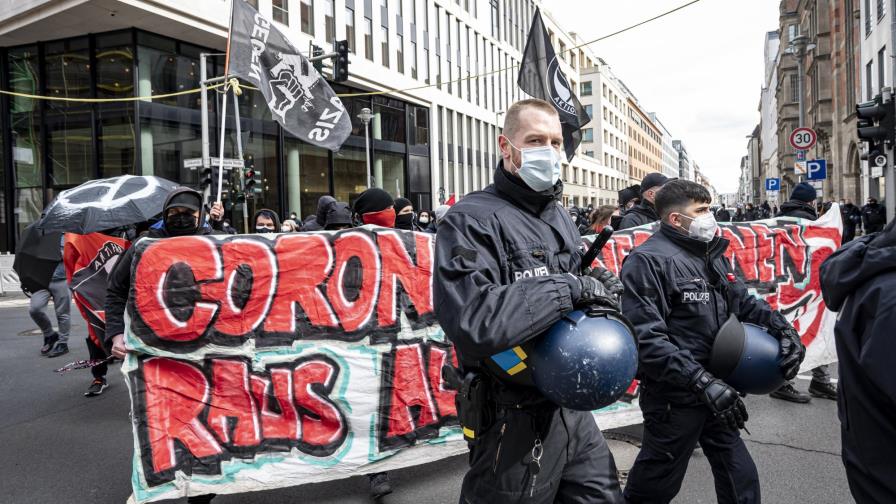 Protestas en Europa por restricciones del virus