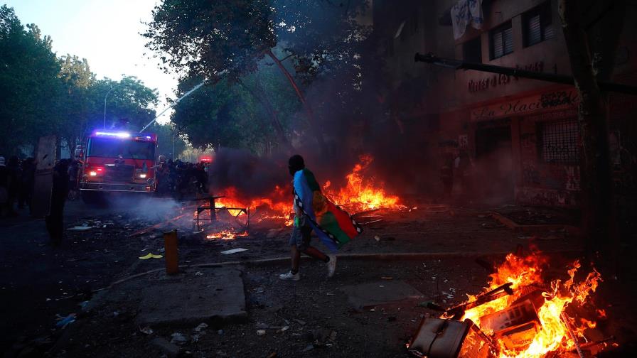 El desangre económico que deja el estallido social en Chile en 8 datos