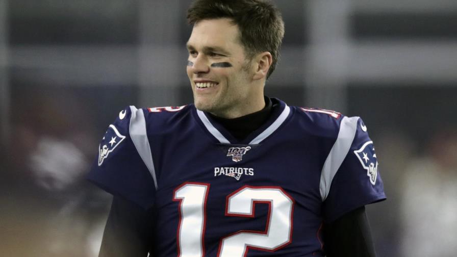 Tom Brady anuncia “nueva travesía” con los Buccaneers Tom Brady anuncia “nueva travesía” con los Buccaneers