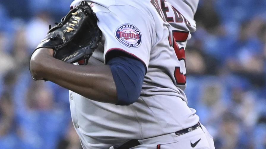 Mellizos vencen 7-2 a Azulejos, que se rezagan en el comodín