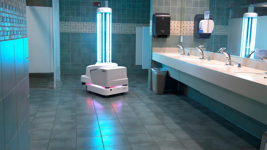 Un aeropuerto en EEUU estrena robot de desinfección contra la Covid-19 Un aeropuerto en EEUU estrena robot de desinfección contra la Covid-19