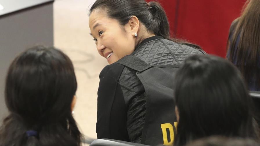 Keiko Fujimori sale de prisión en Perú