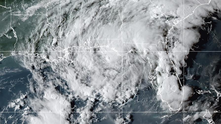 Mindy se debilita a depresión tropical sobre Georgia