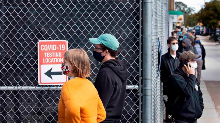 EE.UU. supera los 213.500 muertos y 7,65 millones de casos de COVID-19