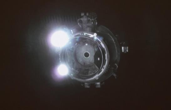 Nave Shenzhou-13 se acopla a estación espacial de China