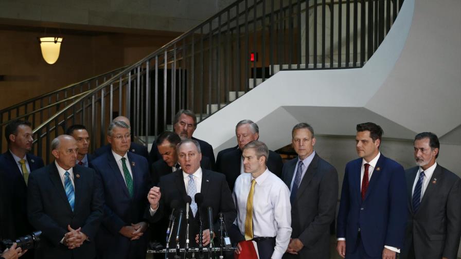 Republicanos apoyan a Trump tras testimonio de diplomático