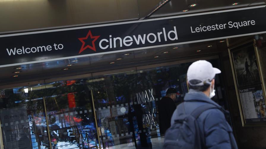 Anuncian cierre temporal de cientos de salas de cine