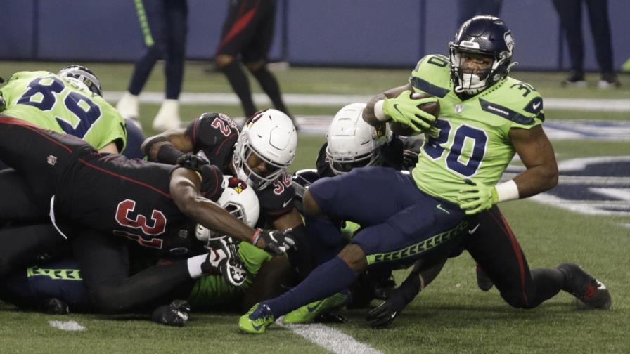Seahawks vencen a Cardinals y recuperan la cima divisional