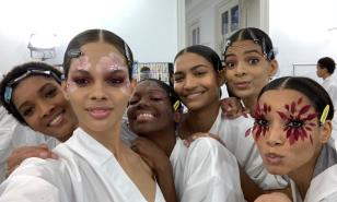 Seis dominicanas en el desfile de Valentino