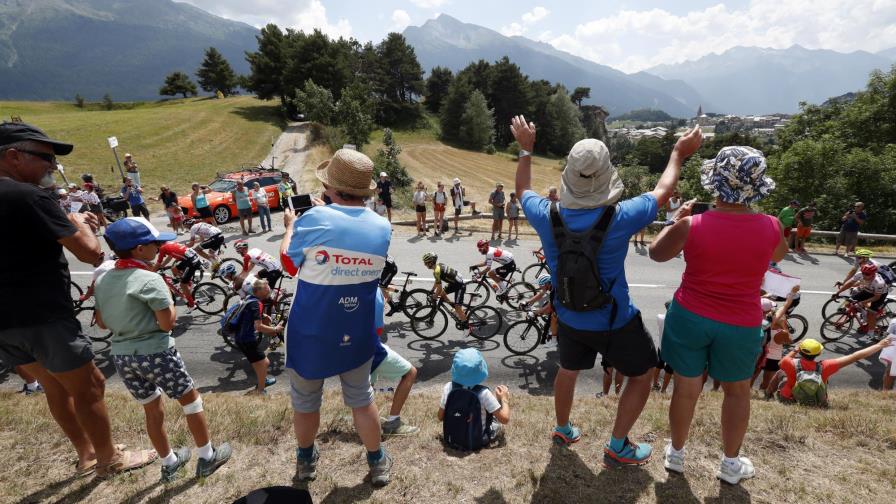 El Tour de Francia aún no se pospone por el coronavirus El Tour de Francia aún no se pospone por el coronavirus