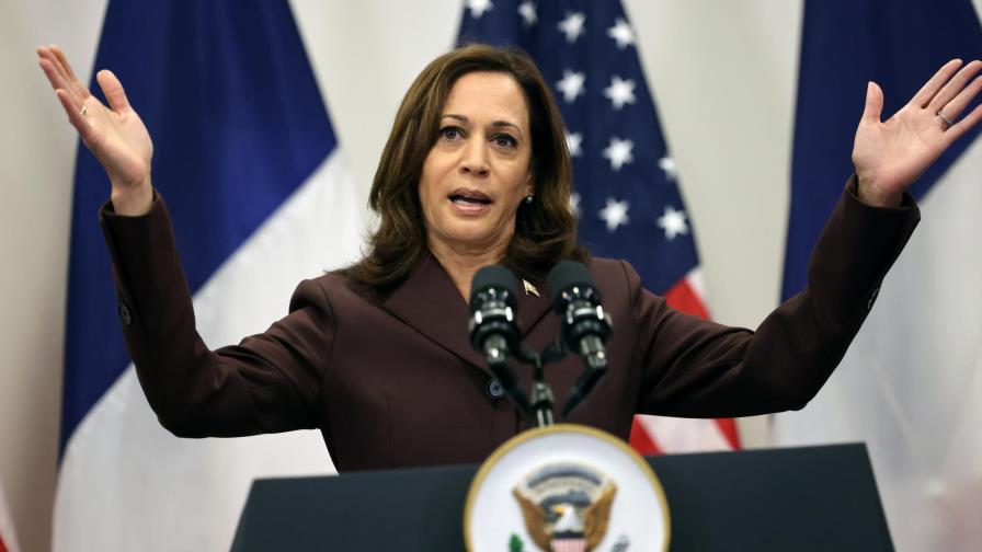 Harris dice que no habló sobre submarinos con Macron