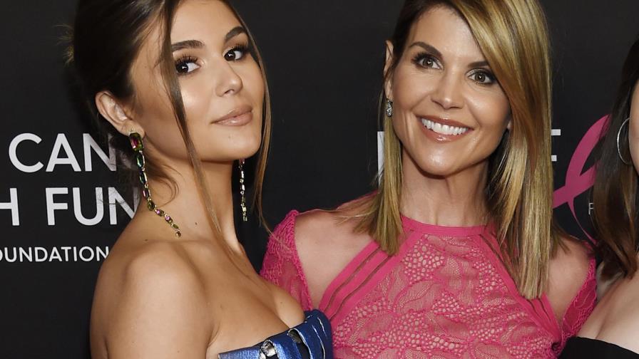 Hija publica 1er video desde escándalo universitario