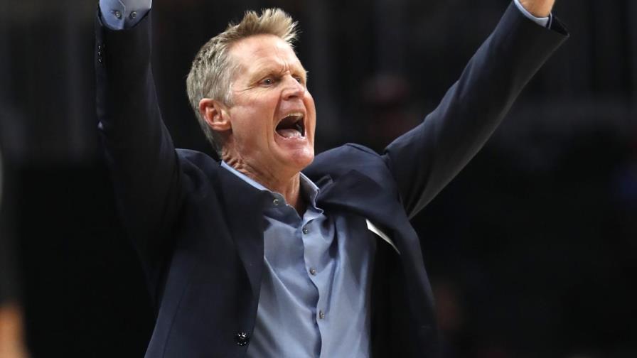 Nuevo papel para Steve Kerr: enseñar en una mala temporada
