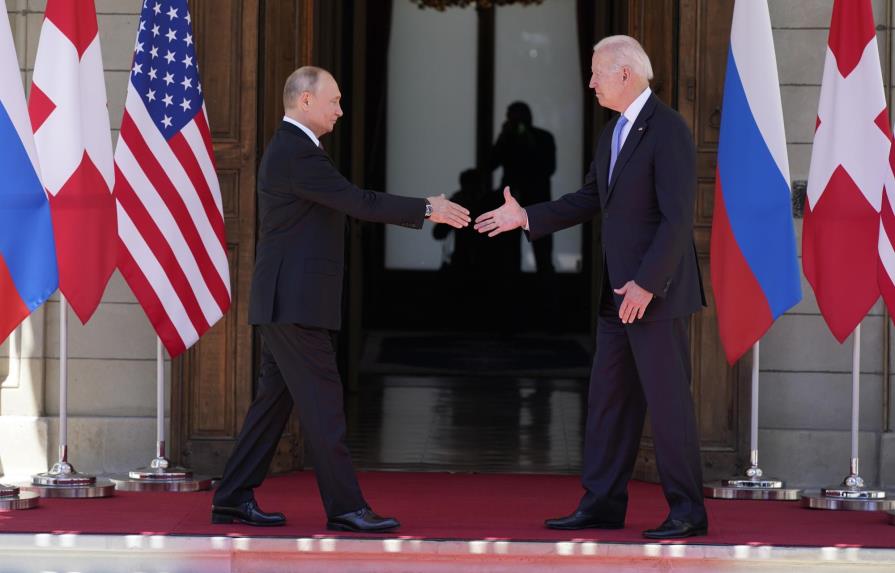 Putin dice que Biden es un negociador inteligente y astuto