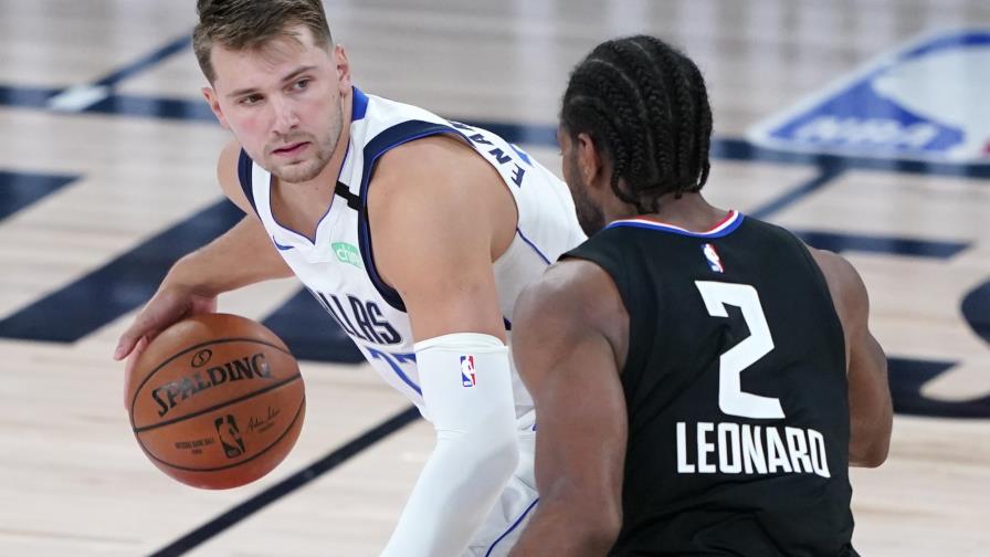 Mavs vencen a Clippers e igualan serie de playoffs Mavs vencen a Clippers e igualan serie de playoffs